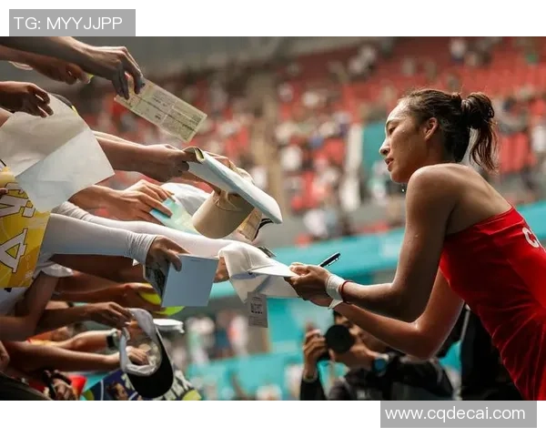 武汉网球队耐力训练揭秘：如何在高强度比赛中保持最佳状态